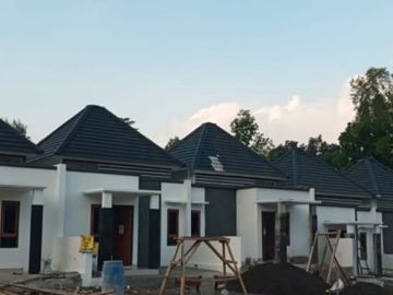 RUMAH SIAP HUNI MURAH HANYA 300 JUTAAN DI AREA INDUSTRI SEDAYU