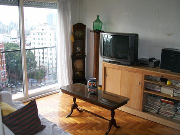 Dto. 2 Amb. Contrafrente - Vista al Rio - Impecable