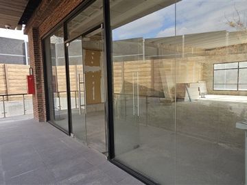 Local Comercial en arriendo en Lo Barnechea