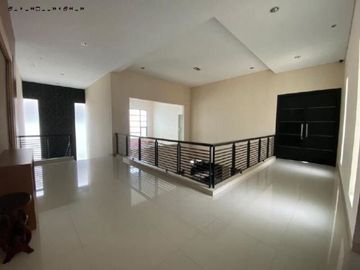 Rumah Bukit Telaga Golf Area komersial