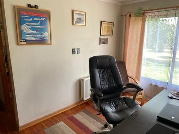 Parcela con 2 casas 8D/4B estar y piscina en Calera de Tango