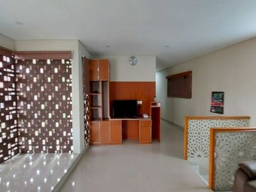 JUAL RUMAH NUANSA ETNIK DI TURANGGA BUAHBATU BANDUNG