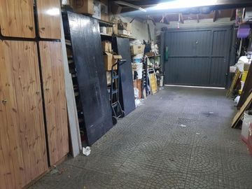 OPORTUNIDAD HERMOSA CASA DE 5 AMBIENTES JARDIN Y COCHERA EN PADUA NORTE 160 M2 CASI A ESTRENAR