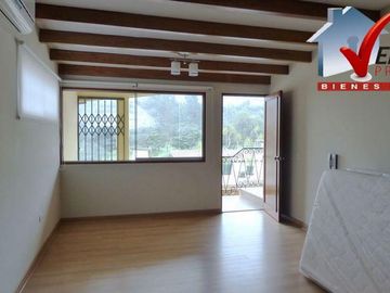 Casa En Venta Con Espectacular Vista Al Golf Terraza Amplia Con Bbq
