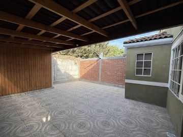 VENTA CASA BUIN TRES DORMITORIOS ESTACIONAMIENTO