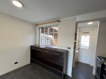 VENTA CASA BUIN TRES DORMITORIOS ESTACIONAMIENTO