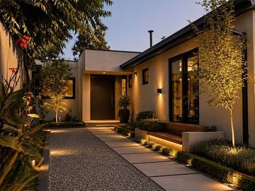 CASA EN VENTA COMPLETAMENTE REMODELADA I METRO LOS DOMINICOS