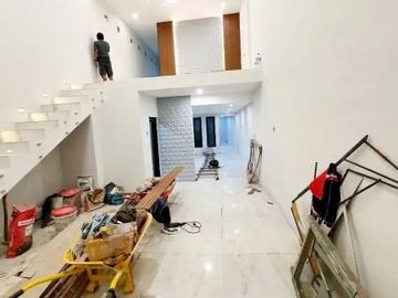 Rumah Modern Minimalis Jalan Sidodadi Simokerto Surabaya