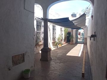 Se Vende Casona del Siglo XVII en El Centro Histórico de Querétaro para Hotel..