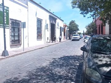 Se Vende Casona del Siglo XVII en El Centro Histórico de Querétaro para Hotel..