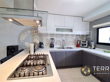 VENTA CASA Amplia En La Cantera Residencial Villa Marino Celaya Modelo: Modena