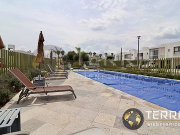 VENTA CASA Amplia En La Cantera Residencial Villa Marino Celaya Modelo: Modena