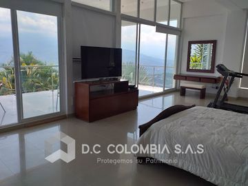 VENTA de CASAS en ANAPOIMA