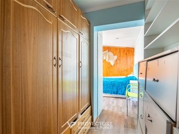 Casa en venta de 5 dorm. más 2 serv. en Las Condes