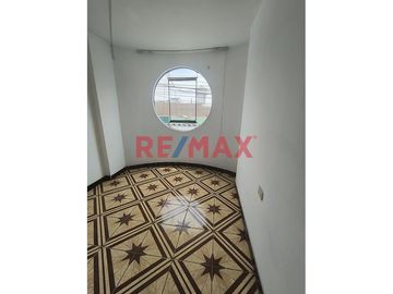 🌟 ¡OPORTUNIDAD ÚNICA EN TRUJILLO! 🌟

¿Estás buscando un hogar acogedor y moderno en una ubicación privilegiada? ¡Descubre este hermoso departamento