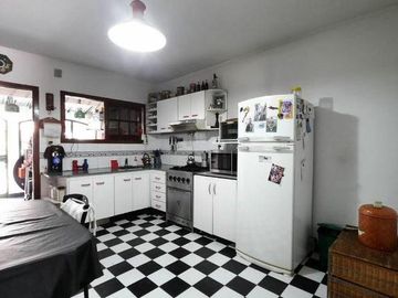 Triplex en Venta en Lanus Este