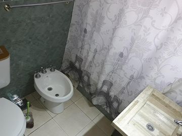 Venta PH 3  amb al frente con balcón corrido muy luminoso reciclado Monte Castro Apto crédito