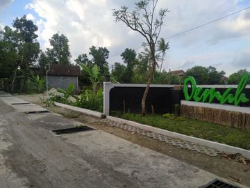 Hunian Harga Murah Dalam Cluster Di Perumahan Elit Prambanan, Siap KPR