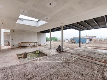 Casa en obra gruesa, Chicureo Centro, a pasos del Colegio Santa Cruz