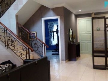 Wow hunian mewah cantik strategis bebas banjirdalam cluster di kota wisata
