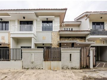 Dijual Rumah Lokasi Strategis Siap Huni Di Cirendeu