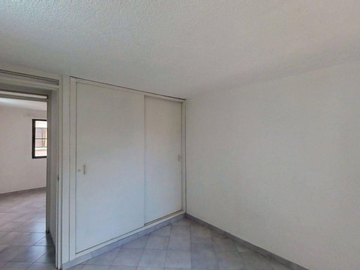 apartamento en venta en cañaverales. Cod V7278