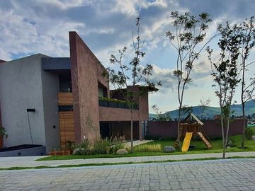 Casa en Venta  con Estudio o 4a Rec y amplio Roof Garden Parque México