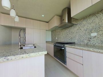 Casa en Venta  con Estudio o 4a Rec y amplio Roof Garden Parque México