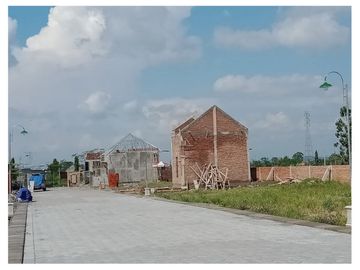 Rumah Strategis Dan Murah Dalam Perumahan Hanya 500meter SPBU Jetis