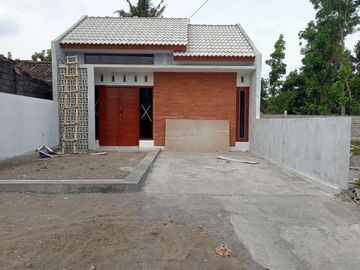 RUMAH CANTIK 200 JUTAAN TINGGAL 1 UNIT SAJA DI PRAMBANAN