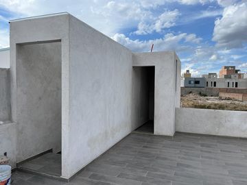 OPORTUNIDAD PREVENTA DE CASA CON DISEÑO EXCLUSIVO