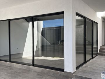OPORTUNIDAD PREVENTA DE CASA CON DISEÑO EXCLUSIVO