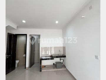 Disewa Cluster Arcadia Uk 4,5X10 3 Lantai Sudah Ada 3 AC Ready