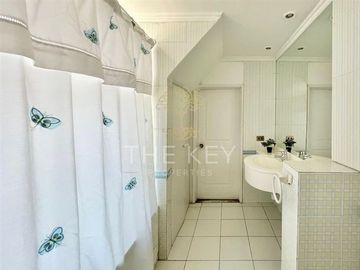 Casa en Venta en El Golf de Manquehue - Camino Real