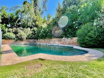 Casa en Venta en El Golf de Manquehue - Camino Real