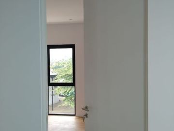 Dijual Rumah cantik Baru di perumahan Bintaro Jakarta selatan