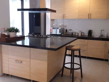 Dijual Rumah cantik Baru di perumahan Bintaro Jakarta selatan