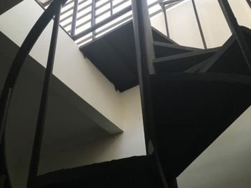 Di jual cepat Rumah Second cempaka putih Tanah Luas Siap Huni