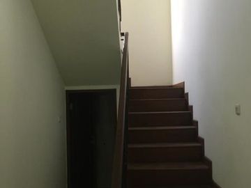 Di jual cepat Rumah Second cempaka putih Tanah Luas Siap Huni