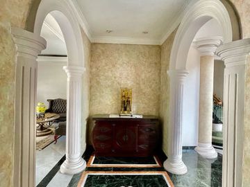 RUMAH LUAS MEGAH at Jl SIMPRUG GOLF, KEBAYORAN LAMA