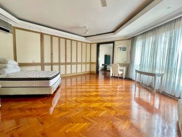 RUMAH LUAS MEGAH at Jl SIMPRUG GOLF, KEBAYORAN LAMA
