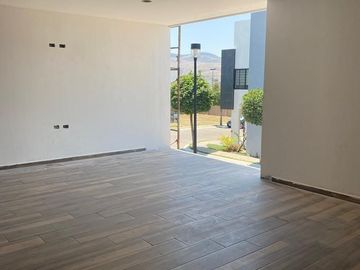 ESTRENA !!! CASA EN VENTA PARQUE CHIHUAHUA, LOMAS DE ANGELOPOLIS CASCATTA
