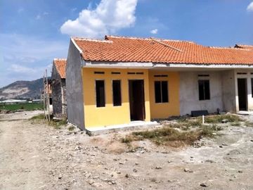 Rumah Asri elit dan nyaman di kawasan strategis Bandung | TONOSARTONO