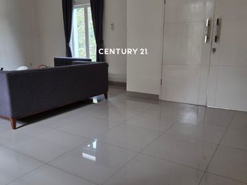 Rumah Bagus 2 Lantai Di Sektor 6 Bintaro Wt 18158