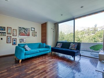 Maravillosa casa mediterránea en condominio en sector El Golf de Manquehue