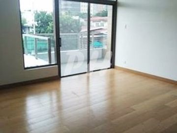 PH770 Townhouse For Sale In Scout Area At 32M