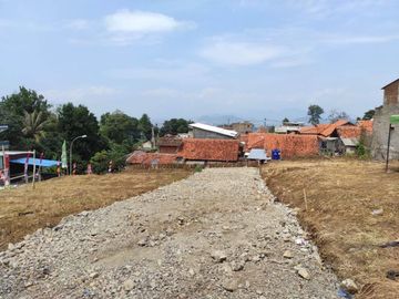 Rumah Asri Sejuk Dengan View kota Cimahi