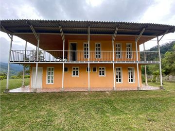 VENTA DE FINCA EN PIJAO QUINDIO . 82 cuadras
