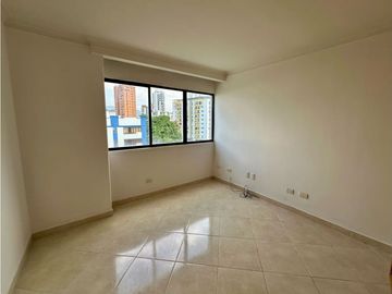 Apartamento en Pinares, 202 m2, 4 habitaciones con excelente ubicación