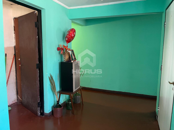 Las Rojas Oriente 1700